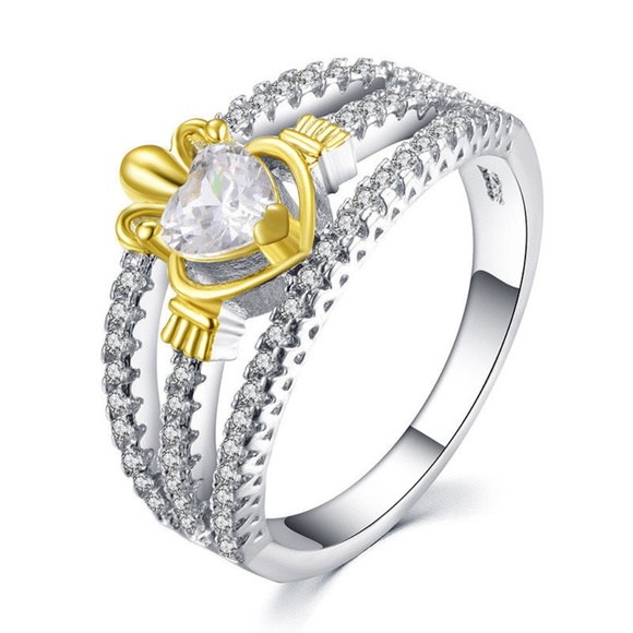 . Jewelry - 925 Silver  Heart Shape 2.35ct White Sapphire